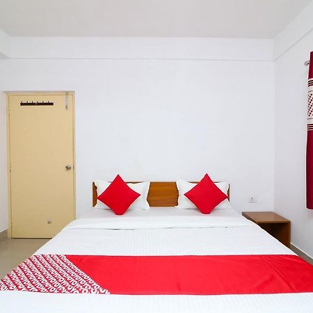 כלכותה Oyo 30269 Amar Raj Inn מראה חיצוני תמונה