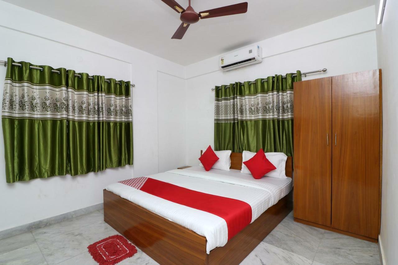כלכותה Oyo 30269 Amar Raj Inn מראה חיצוני תמונה