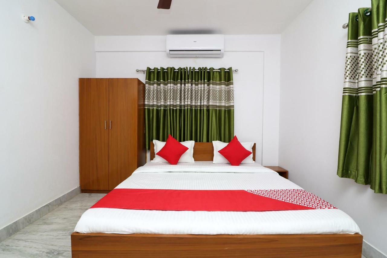 כלכותה Oyo 30269 Amar Raj Inn מראה חיצוני תמונה
